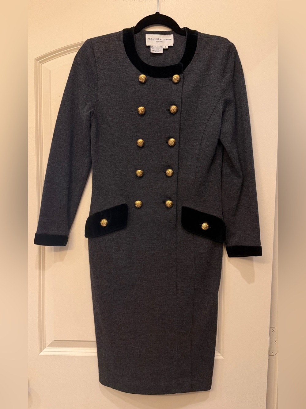 VTG Adrienne Vittadini Gray Wool Blend Military Dress Velvet Gold Button Size 6